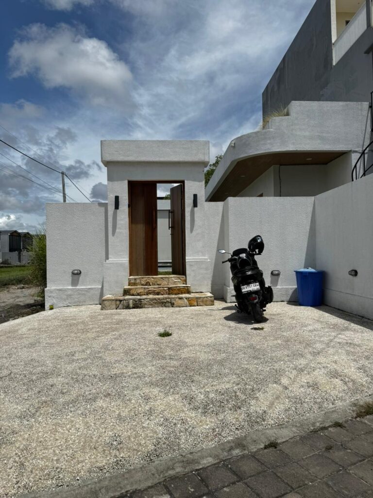 Luxury 2BR Villa with Rooftop Rice Field View – Prime Seminyak Location