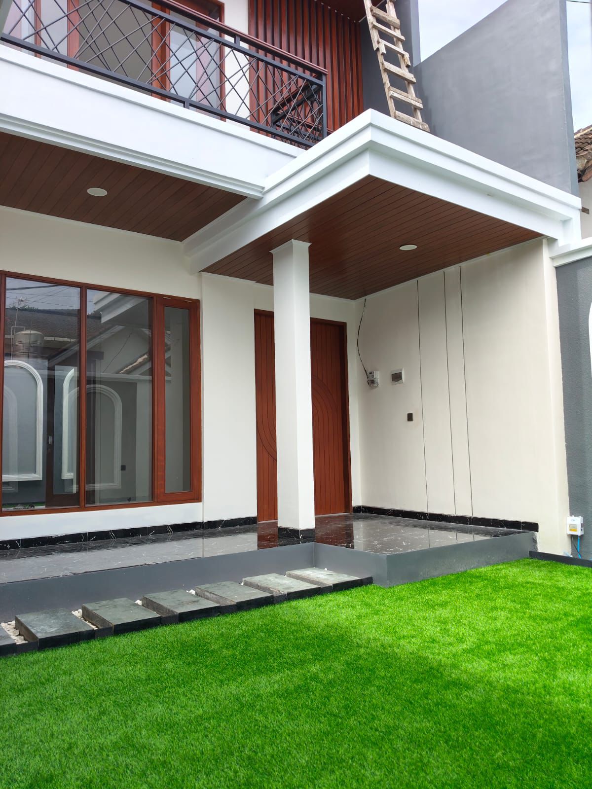 Brand New Modern Luxury Home for Sale – Gunung Andakasa, West Denpasar