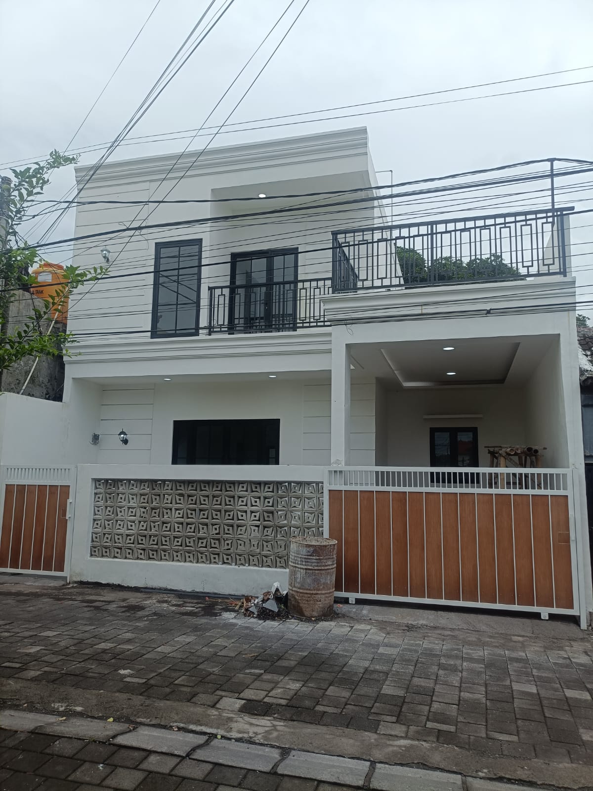 Brand New 2-Storey Family Home for Sale – Prime Sidakarya Location, South Denpasar