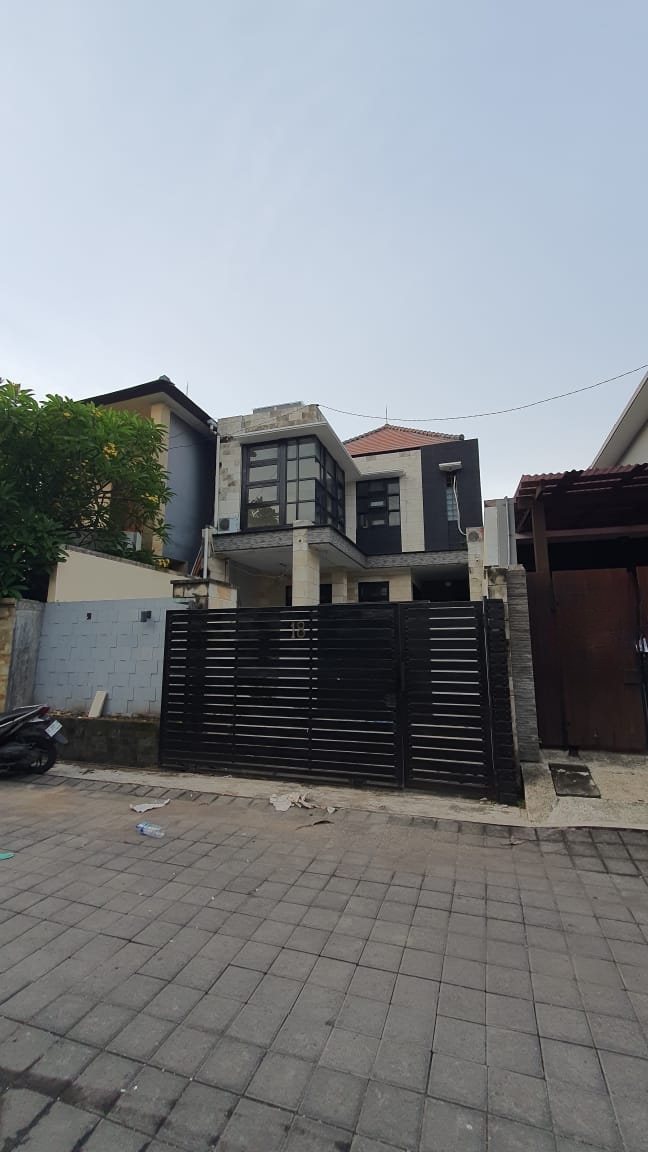 Elegant Minimalist 2-Storey Home with Private Pool – Prime South Denpasar