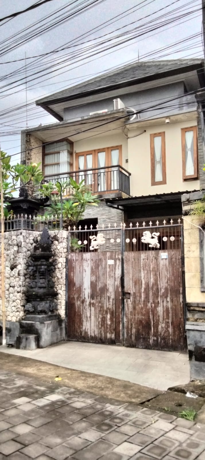 MODERN 2-STOREY HOUSE FOR SALE – MOVE-IN READY IN SOUTH DENPASAR