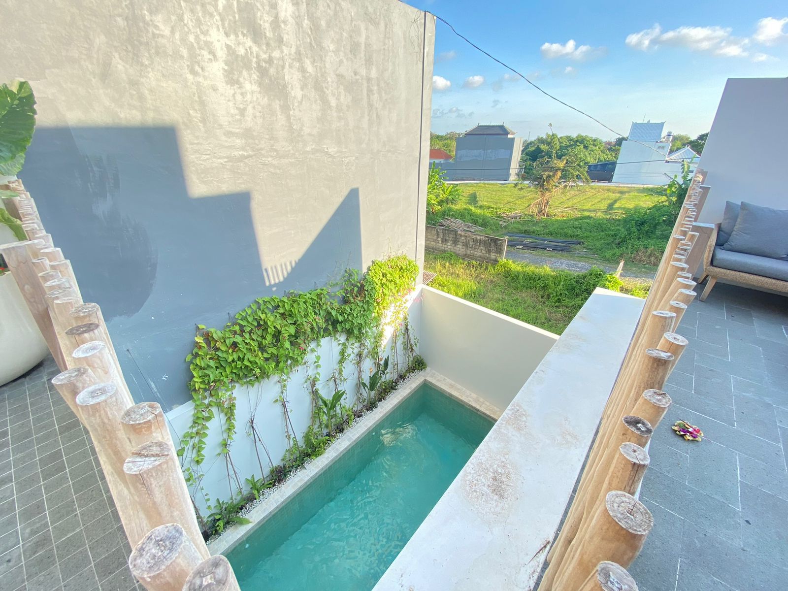 LUXURY PRIVATE VILLA FOR RENT – TUMBAK BAYUH, CANGGU