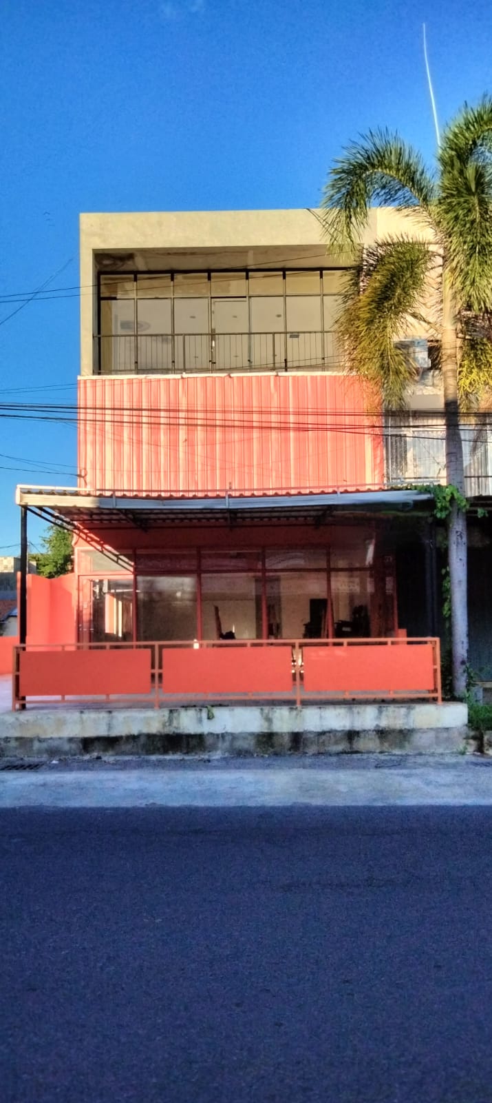 3-STOREY SHOPHOUSE FOR RENT – PRIME DENPASAR CITY CENTER (BATANGHARI)