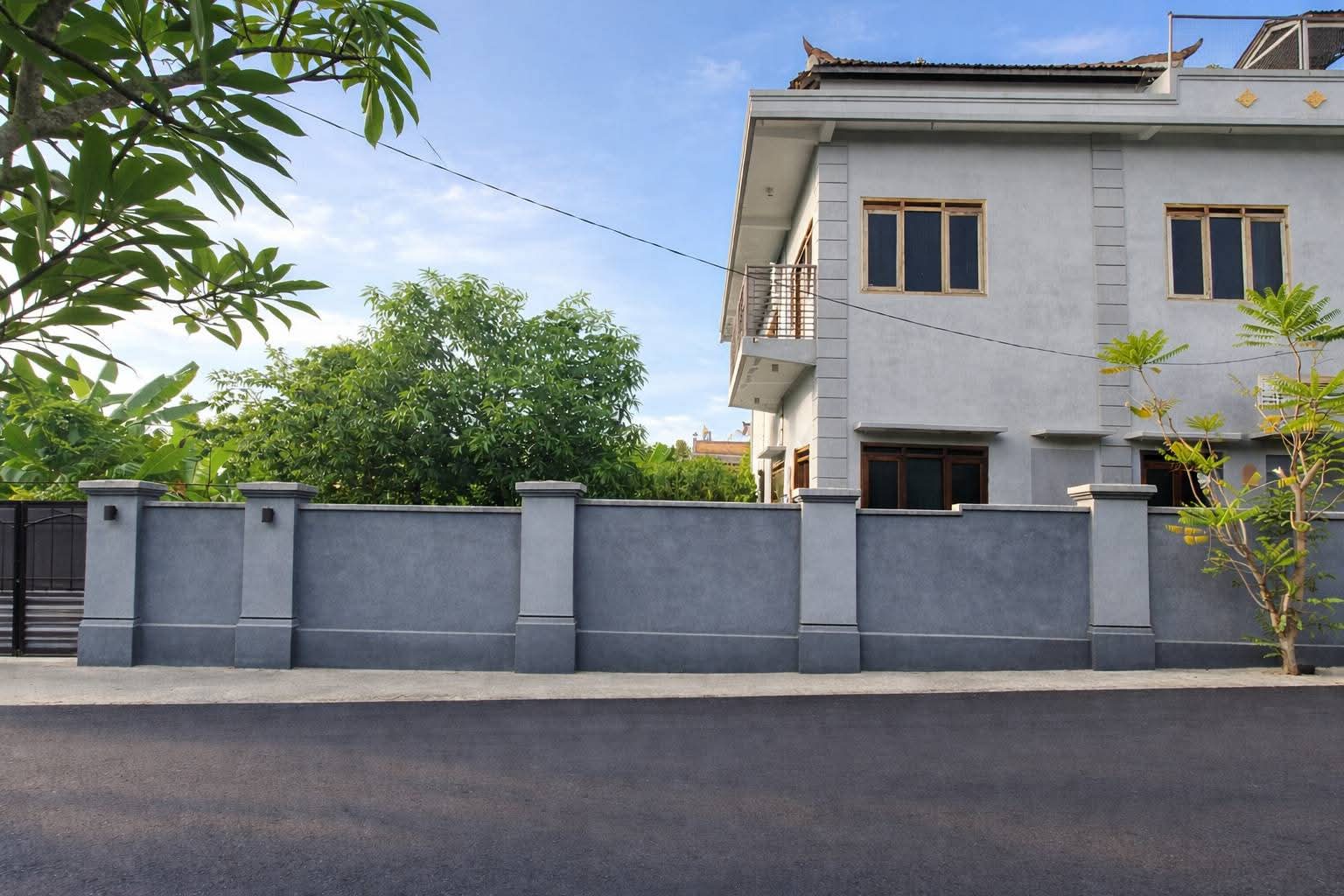 SPACIOUS 2-STOREY FAMILY HOME FOR SALE – NEAR UBUNG, DENPASAR