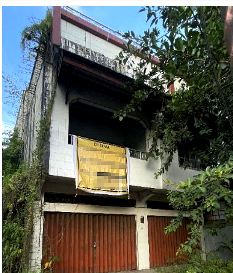 3-STOREY SHOPHOUSE IN BONE