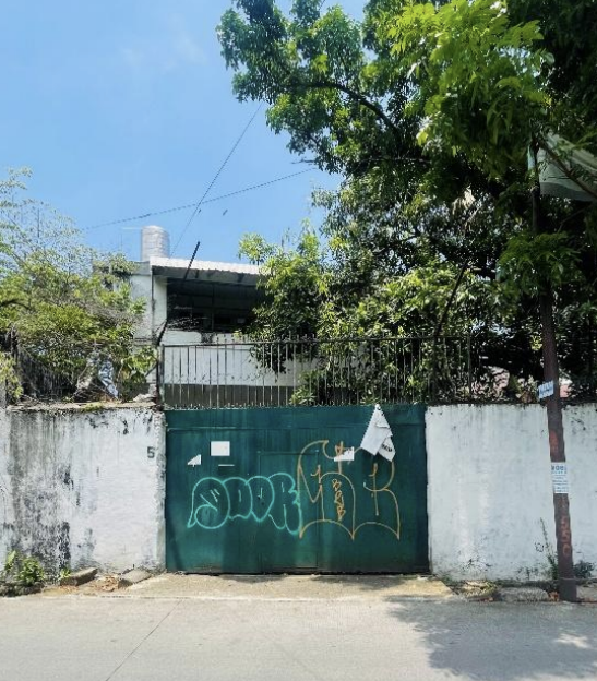 Prime Location Warehouse For Sale