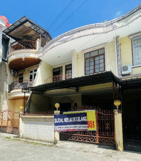 Beautiful Modern House near City Center