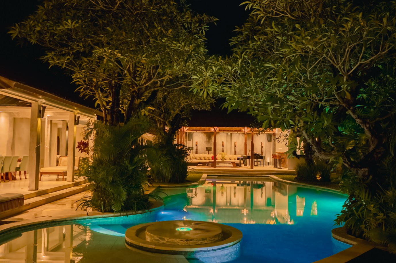 Premium and Private Luxury Villa – Located in Prime Location