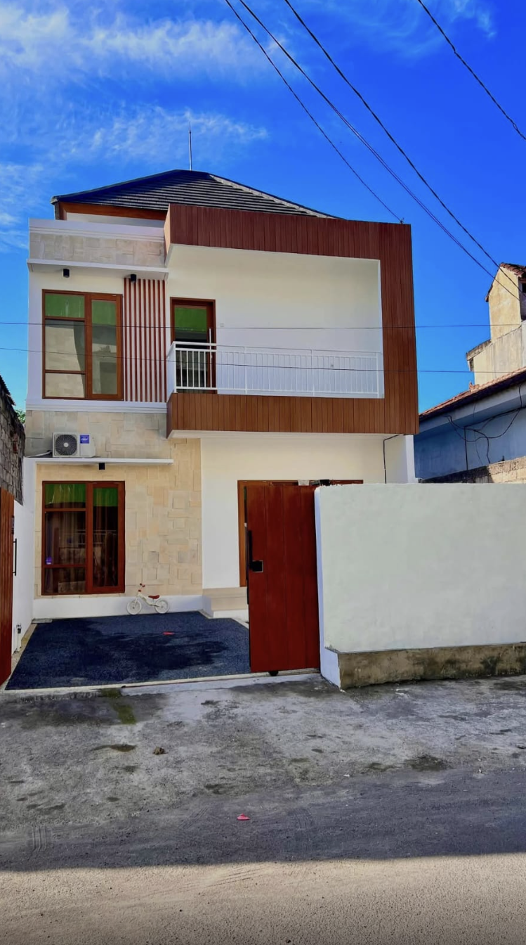 Brand-New Minimalist 2-Storey Home in Renon – Stylish Living in a Prestigious & Strategic Neighborhood
