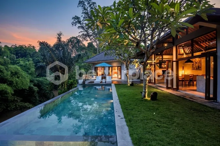 Wake to Birdsong and Running Water — Beautifully Appointed 3-Bed Villa in Tabanan’s Emerald Countryside, Ready to Occupy
