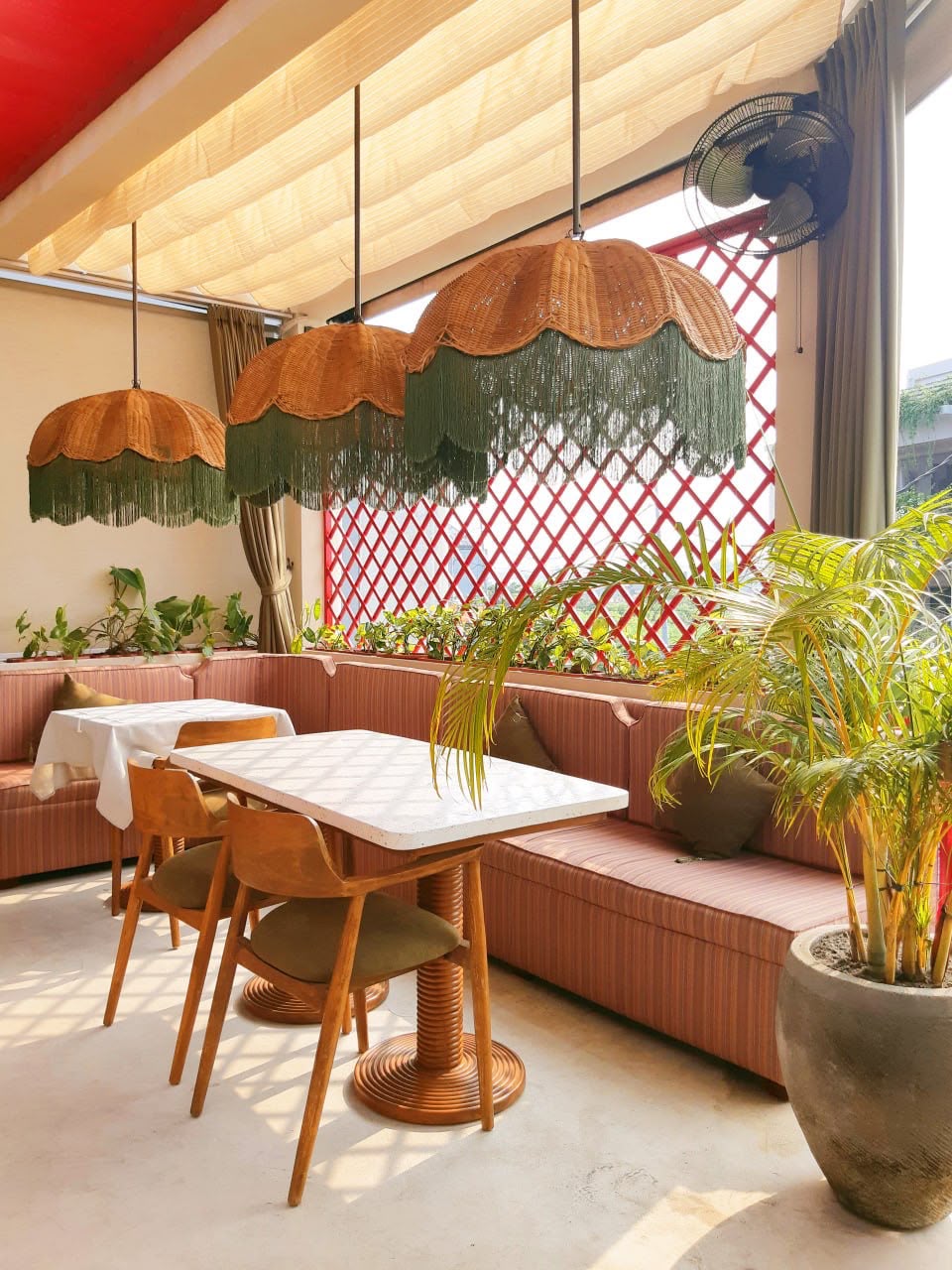 Prime Canggu Restaurant with Full Kitchen & Licenses for Lease