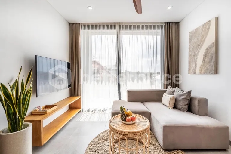 Modern Two Bedroom Apartment in the Heart of Batu Bolong, Canggu