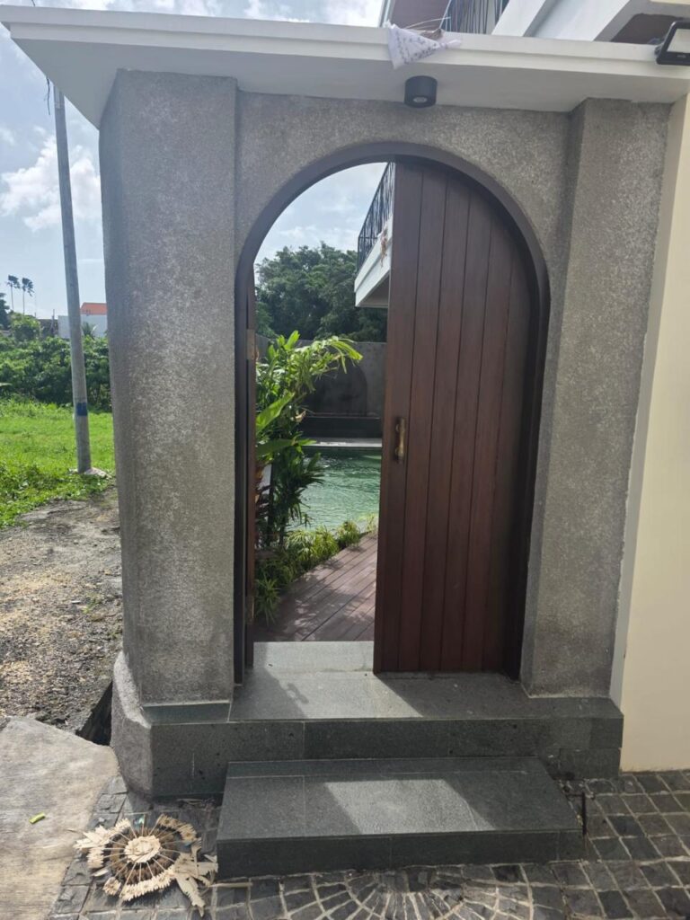2-Bedroom Private Pool Villa for Rent in Seseh – Spacious Living & Modern Comfort